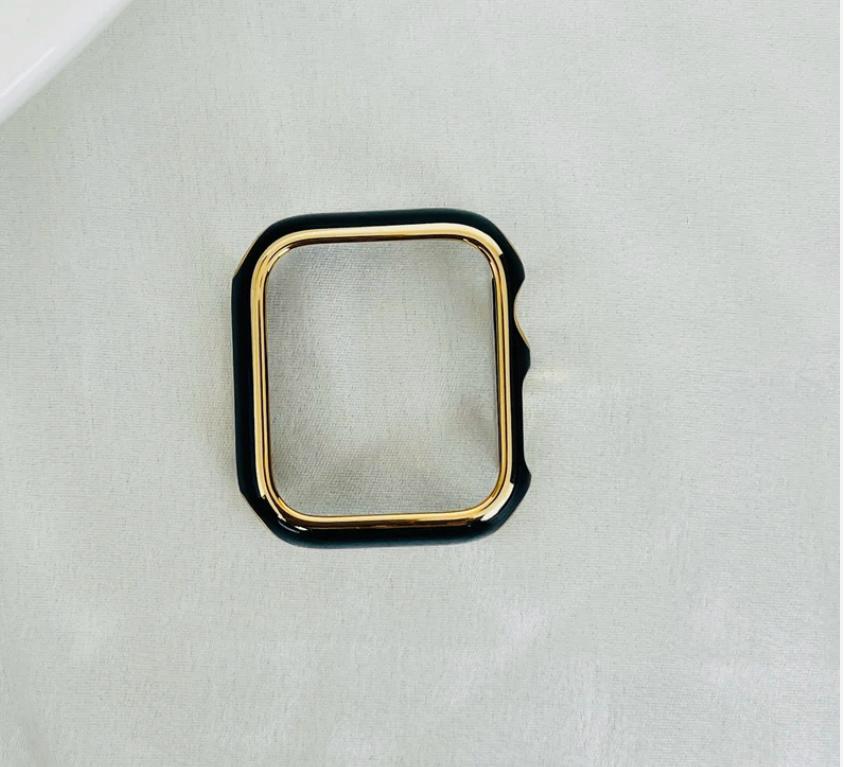 Casual Classic Cases -