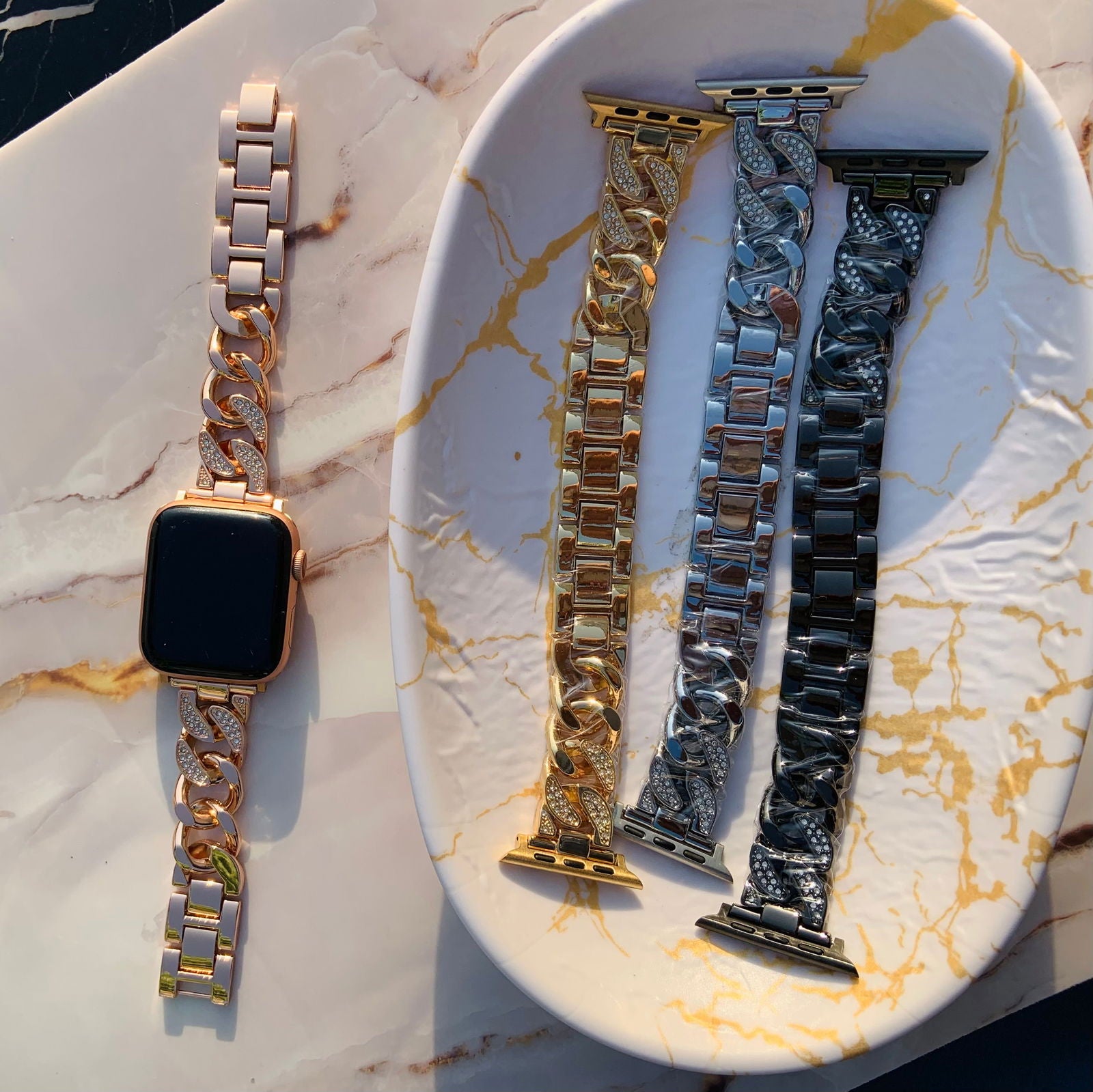 TweeDorbs Interlocked Chain Strap -