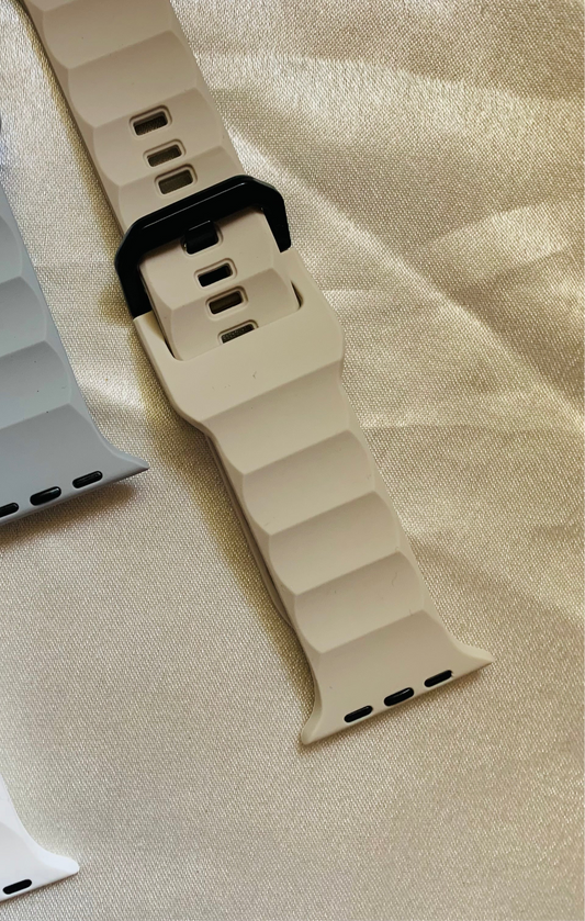 TweeDorbs Silicone Broad Buckle Bands
